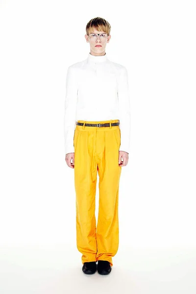 Look 18